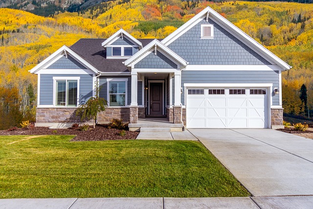 condopropertyreal-estate-640x480-6977962.jpeg