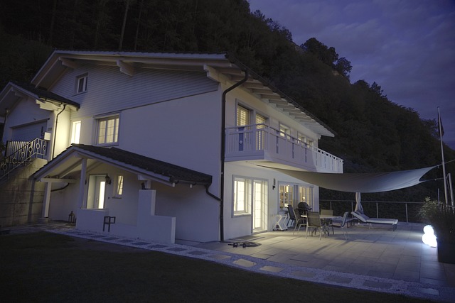 condopropertyreal-estate-640x480-99398537.jpeg