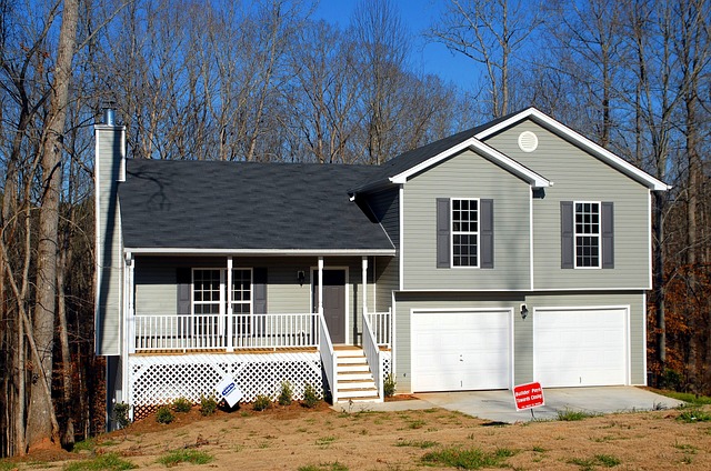 real-estate-condos-property-640x480-88231406.jpeg