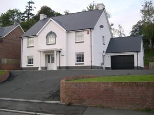 condopropertyreal-estate-640x480-75025217.jpeg