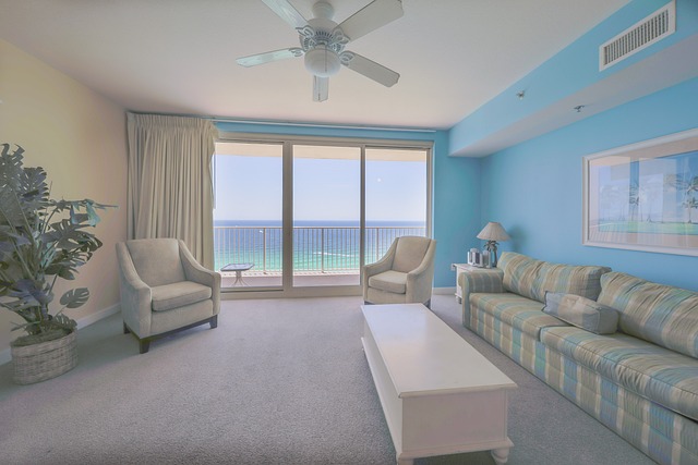 condo-640x480-61963973.jpeg